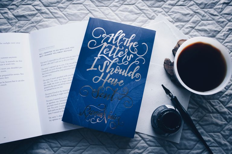 thought-catalog-qkCTQFXidV8-unsplash