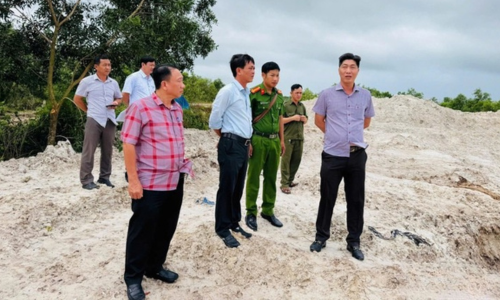 Girls (500 x 300 px) (1)