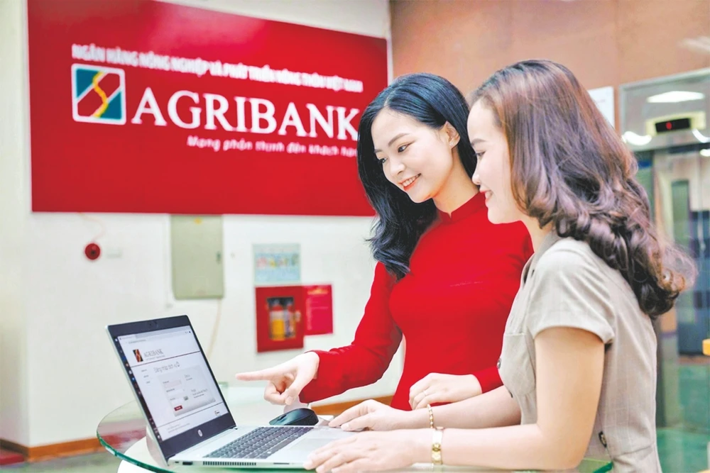 Ngân hàng đồng loạt triển khai chi trả quà Quốc khánh kịp thời, tăng cường cảnh báo phòng chống lừa đảo 6 Vay tin chap ngan hang agribank